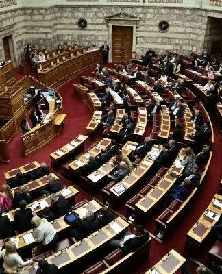 “Κόκκινο πανί” πιθανές αλλαγές στη ρύθμιση των 100 δόσεων