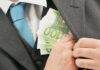 Εφοριακός… χάρισε σε μεγαλογιατρό πρόστιμα 4,7 εκατ. ευρώ!