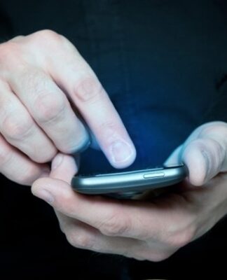 Δείτε τι μπορείτε να πάθετε από τα πολλά SMS