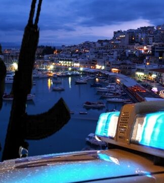 Επίθεση με καλάσνικοφ σε μαγαζί στο Μικρολίμανο – Άγνωστος “γάζωσε” 11 άτομα
