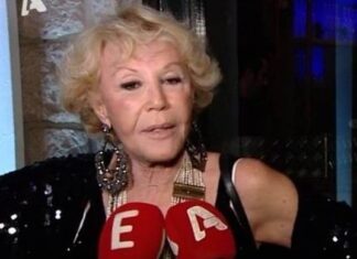 Η Ζωή Λάσκαρη αποκάλυψε στην κάμερα την ηλικία της