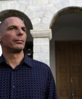 Βαρουφάκης: “Εγκληματικό το ξεπούλημα του ΟΠΑΠ”