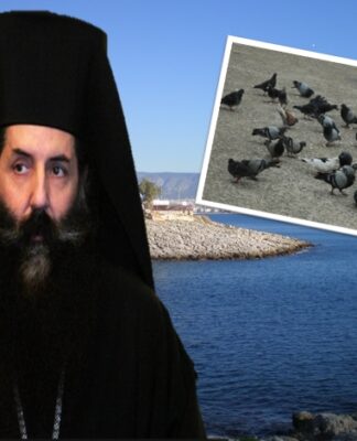 ΕΙΚΟΝΑ ΤΗΣ ΗΜΕΡΑΣ: Ο Μητροπολίτης Πειραιά ταΐζει τα περιστέρια στην Πειραϊκή!
