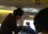 Άνοιξε την έξοδο κινδύνου αεροπλάνου για να… πάρει αέρα! (βίντεο)