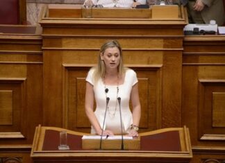 ΕΚΛΟΓΕΣ 2015: Η φωτογραφία που σαρώνει στα social media!