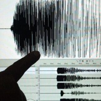 Έρχεται μεγαλύτερος σεισμός στην Αθήνα; – Δείτε τι λέει ο καθηγητής Άκης Τσελέντης