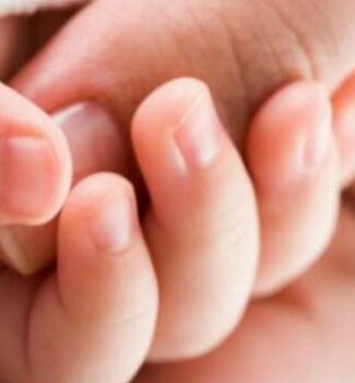 Απίστευτο: Μωρό γεννήθηκε 18 κιλά!