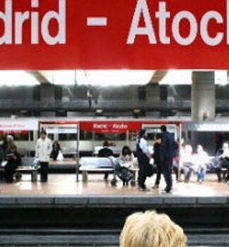 ΕΚΤΑΚΤΟ: Εκκενώνεται σιδηροδρομικός σταθμός στη Μαδρίτη