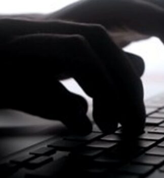 ΣΟΚ: Πέθανε παίζοντας στο Ίντερνετ επί τρεις συνεχόμενες ημέρες