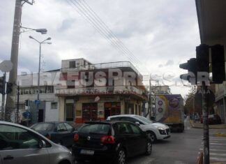 Χωρίς φανάρια σε σημείο καρμανιόλα του Πειραιά (Φωτο + Βίντεο)