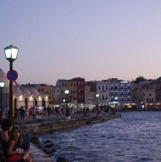 Η απίστευτη φωτογραφια από το λιμάνι των Χανίων που κάνει το γύρο του διαδικτύου