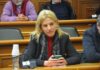 “Γαλάζιος” υποψήφιος κάλεσε την Δούρου σε εκδήλωση του