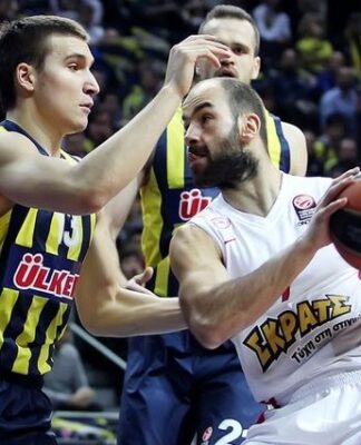 «Άλωσαν» την Πόλη οι Πειραιώτες!