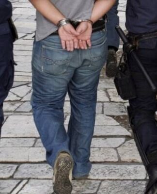 Στιγμές τρόμου για 45χρονο – Απείλησε να τον σκοτώσει για 1000€