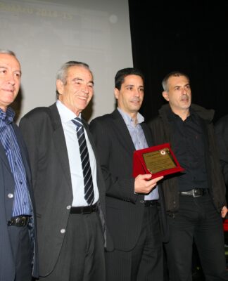 ΠΕΙΡΑΙΑΣ: Ο Γιάννης Μώραλης στην κοπή πίτας του Πειραϊκού Συνδέσμου και του ΑΟΦ “Πορφύρας”