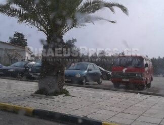 ΒΙΝΤΕΟ και ΦΩΤΟΓΡΑΦΙΕΣ από το χιόνι στη Σαλαμίνα