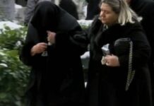 Κατέρρευσε η Βέφα Αλεξιάδου μέσα στην εκκλησία