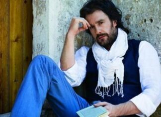 Όταν ο Αλέξανδρος Σταύρου έπαιζε στη “Λάμψη” (Βίντεο)