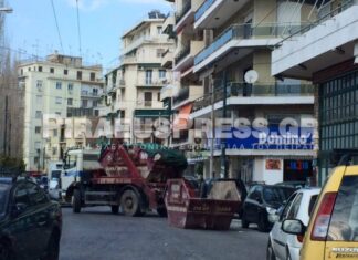 ΠΑΣΑΛΙΜΑΝΙ: Έκλεισαν την Ακτή Μουτσοπούλου μέρα μεσημέρι! (Βίντεο)