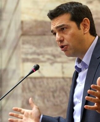 Οργισμένος ο Αλέξης Τσίπρας με βουλευτές του ΣΥΡΙΖΑ