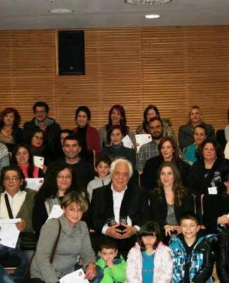 ΚΟΡΥΔΑΛΛΟΣ: Δόθηκαν οι βεβαιώσεις παρακολούθησης σε 160 ενήλικες από το Κέντρο Δια Βίου Μάθησης