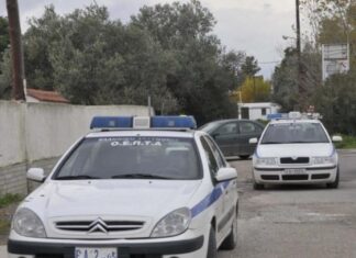 Δράμα: Πατέρας και αδερφός έδεσαν την… κόρη στα κάγκελα της αυλής!
