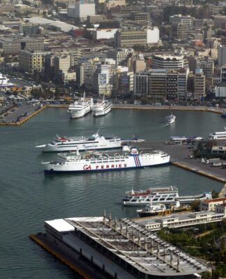 ΣΥΛΛΕΚΤΙΚΟ: Έτσι ήταν το λιμάνι του Πειραιά τη δεκαετία του ’30 (Φωτο)