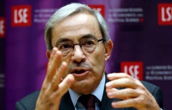Δεν αποκλείει διπλό νόμισμα για την Ελλάδα ο Πισσαρίδης