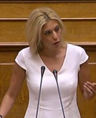 Καρφί της Καραμανλή στην Ασημακοπούλου: “Δυστυχώς είσαι εδώ”