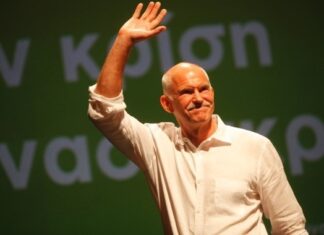 Εγκαταλείπει τη Βουλή ο Γιώργος Παπανδρέου