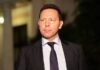 Δύσκολες ώρες για τον Γιάννη Στουρνάρα