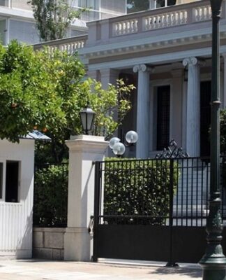 Το Μαξίμου παίρνει αποστάσεις από τον Γιάννη Πανούση