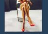 Τραγουδίστρια πόζαρε γυμνή και «έριξε» το Instagram (φωτο)