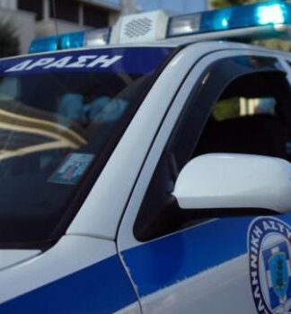 ΣΟΚ στην Κρήτη: Τις κλείδωσαν στην τουαλέτα και εξαφανίστηκαν