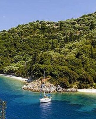 Telegraph: Δύο ελληνικά νησιά στα 5 «κρυφά» της Μεσογείου