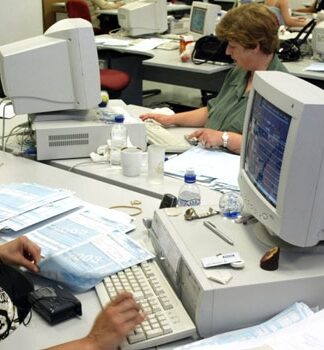 Δημόσιο: Τέλος η σύνταξη στα 58 -Πόσο αυξάνονται τα όρια ηλικίας