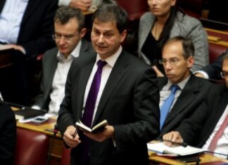 Καταγγελία- σοκ Θεοχάρη: Ομάδα του Γενικού Λογιστηρίου δουλεύει τώρα για έξοδο στη δραχμή