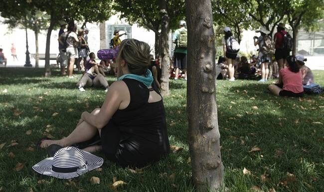 Καύσωνας: Να, πώς θα προφυλαχθείτε και δε θα υποφέρετε