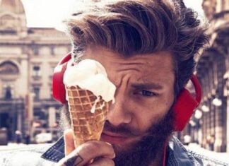 Τι λέει το παγωτό που τρώει για τον χαρακτήρα του!
