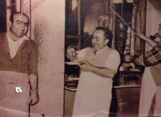 Στον Πειραιά το πρώτο Κεμπαπτζίδικο της Ελλάδας!