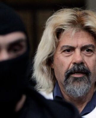 Φωτιά στο κελί του έβαλε ο Χριστόδουλος Ξηρός