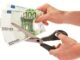 Μειώνονται οι μισθοί υπουργών και στελεχών του Δημοσίου!