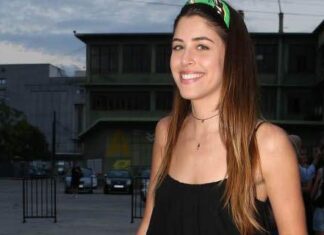 Η Demy ολόγυμνη σε εξώφυλλο περιοδικού (Φωτο)
