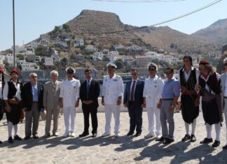ΚΟΥΝΤΟΥΡΙΩΤΕΙΑ 2015: Όλα όσα έγιναν στην Ύδρα! (Φωτο)