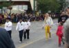 ΔΕΙΤΕ την πιο σέξι δασκάλα της φετινής παρέλασης! (φωτο)
