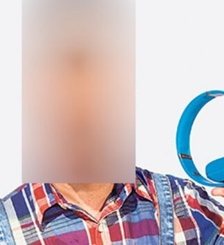 Πασίγνωστος Έλληνας παρουσιαστής έφτασε στο αεροδρόμιο με 3 δονητές στη βαλίτσα του!