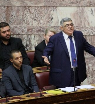 Έφτασε στη Βουλή νέα δικογραφία κατά του αρχηγού της Χρυσής Αυγής