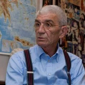 Η εμφάνιση-έκπληξη του Μπουτάρη στη μαθητική παρέλαση (Φωτο)