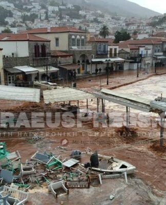 ΒΙΝΤΕΟ: Βούλιαξε η Ύδρα-Ανύπαρκτοι Δήμαρχος & Αντιπεριφερειάρχης