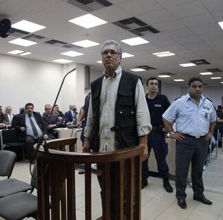 Πατέρας Φύσσα: “Δεν σκότωσαν μόνο τον Παύλο, σκότωσαν τη Δημοκρατία”